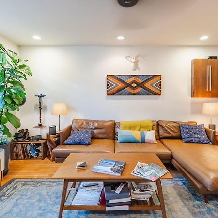 Bedroom In Thoughtfully Decorated East Passyunk Home Philadelphia Ngoại thất bức ảnh