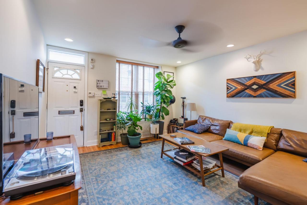 Bedroom In Thoughtfully Decorated East Passyunk Home Philadelphia Ngoại thất bức ảnh