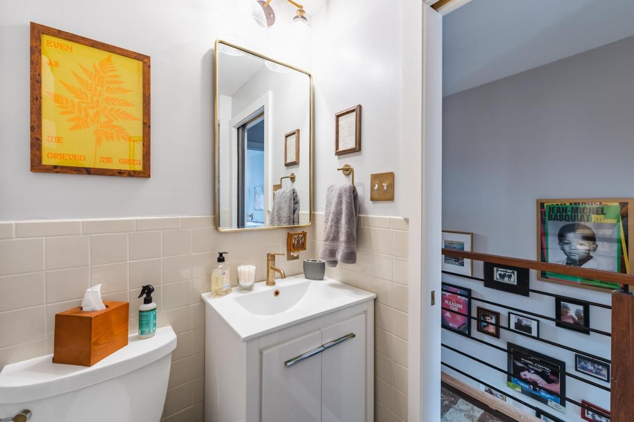 Bedroom In Thoughtfully Decorated East Passyunk Home Philadelphia Ngoại thất bức ảnh