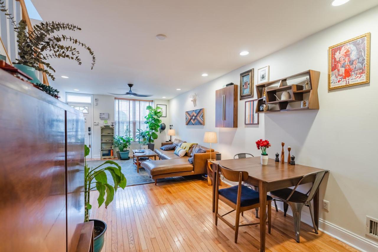 Bedroom In Thoughtfully Decorated East Passyunk Home Philadelphia Ngoại thất bức ảnh